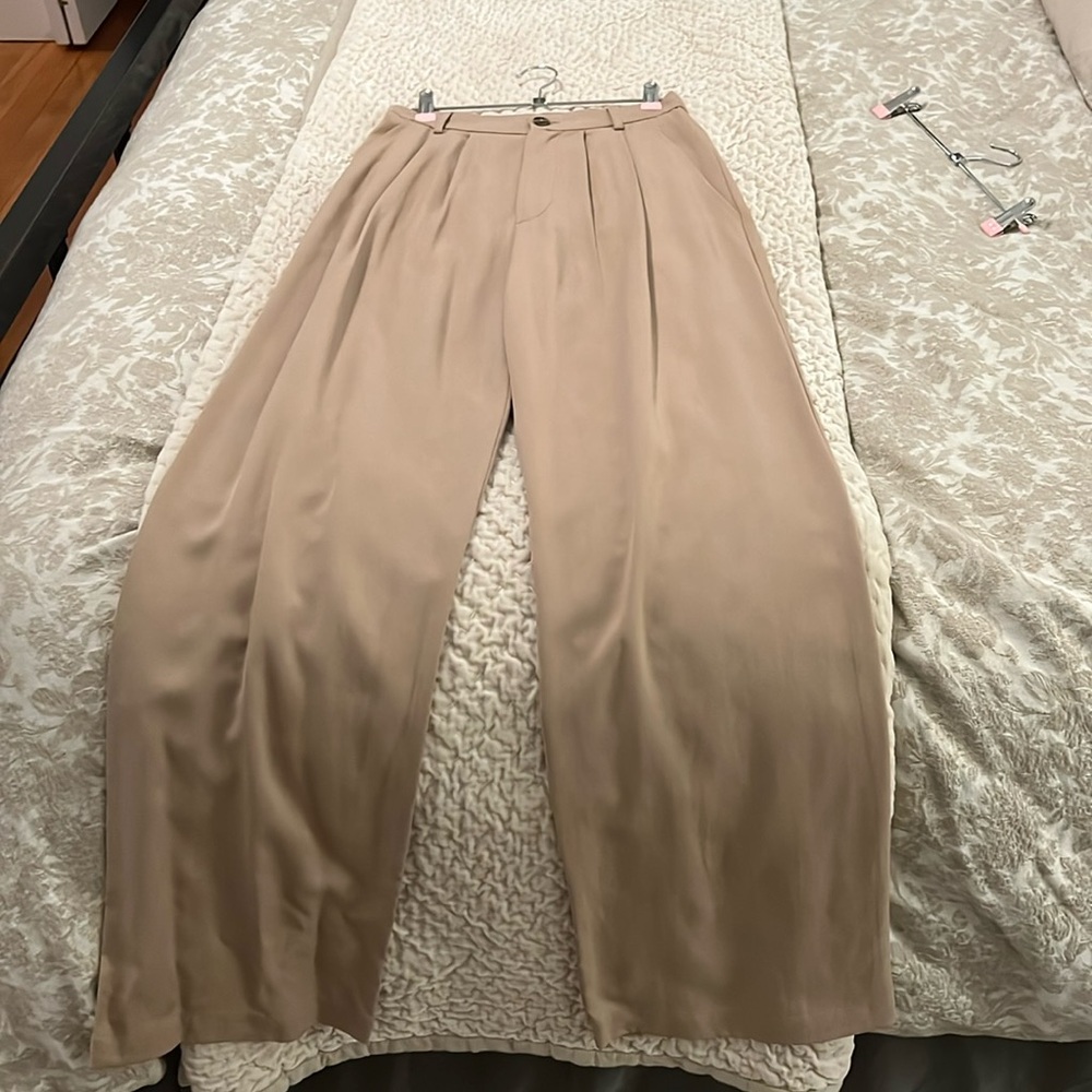 Reformation Trousers - size 0 - never worn